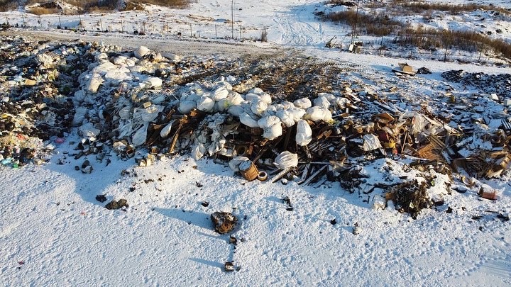 Активисты Свердловского отделения Российского экологического общества обнаружили свалку медицинских отходов