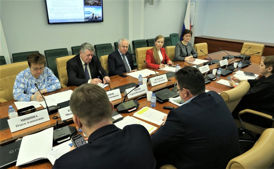 Сенатор Геннадий Орденов: Принимаются дополнительные меры по предупреждению и ликвидации нефтеразливов