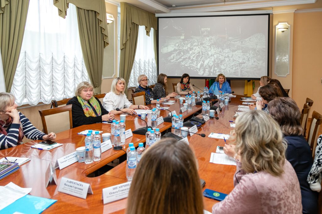 В Липецке и Ельце прошел 3-х дневный Межрегиональный форум «Социальные инициативы женщин в реализации национальных проектов: региональный аспект»