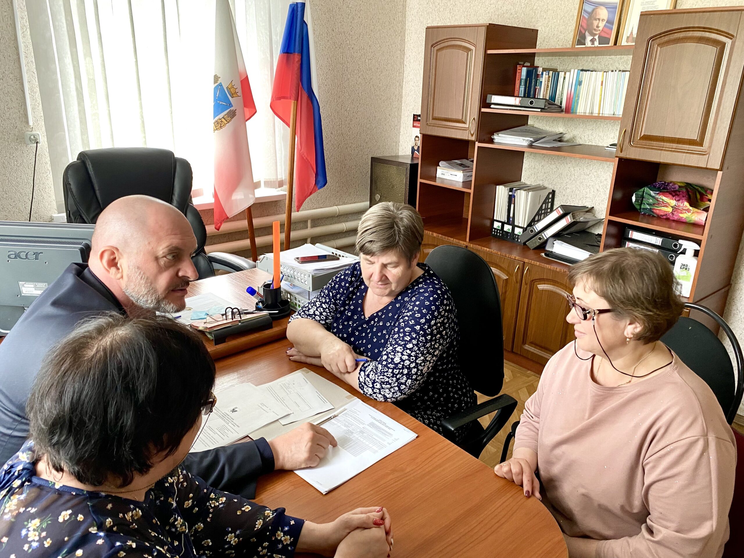 «Чистая вода – чистая судьба» региональная программа Российского экологического общества совместно с Фондом «Родные реки»