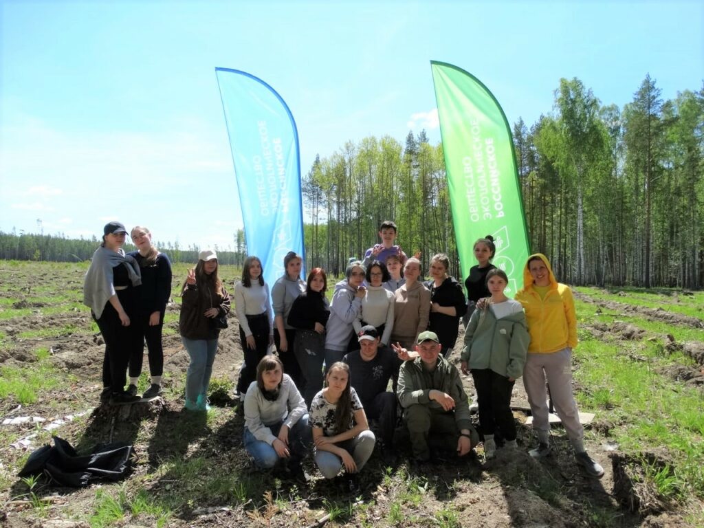 Второй год Свердловское отделение Российского регионального отделения проводит высадку леса
