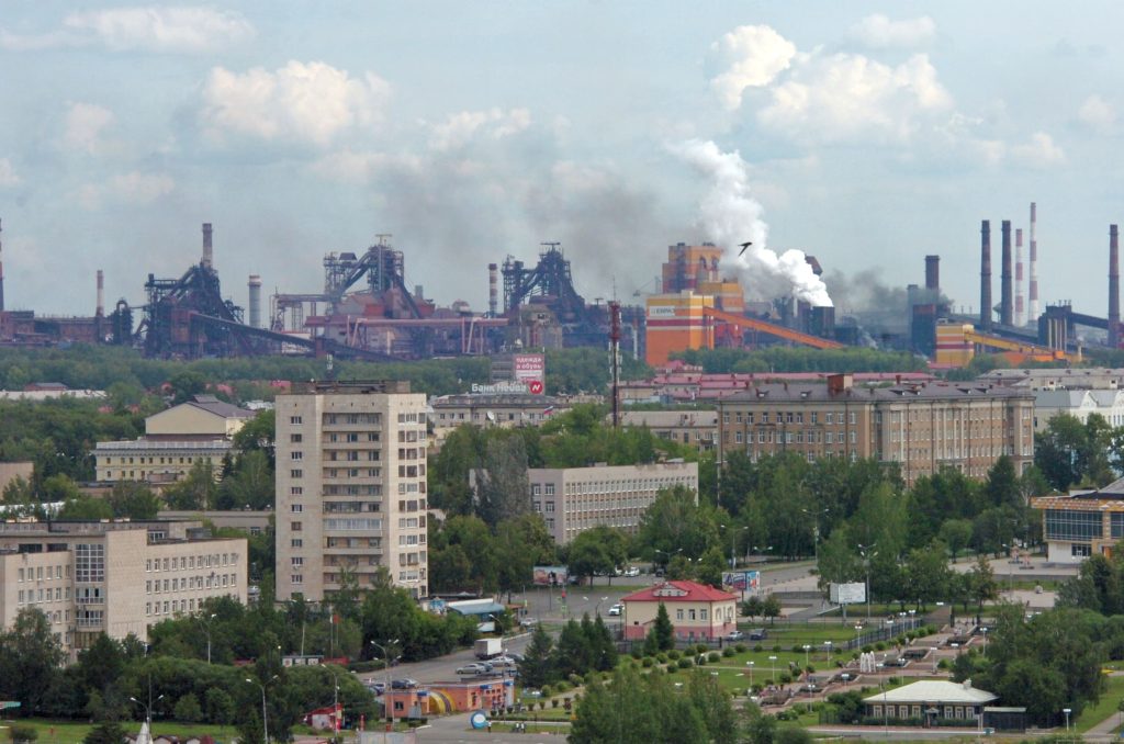 В РФ подготовят законопроект об оборотных штрафах за нарушение квоты по выбросам