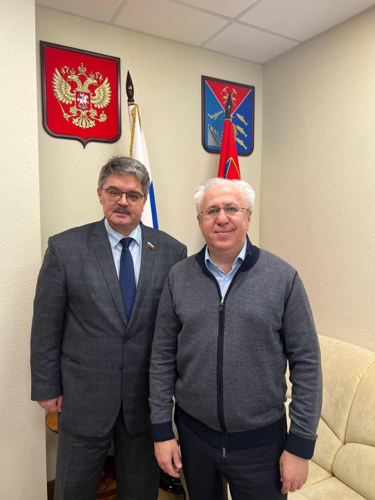 Рашид Исмаилов провел встречу с Сенатором Анатолием Широковым