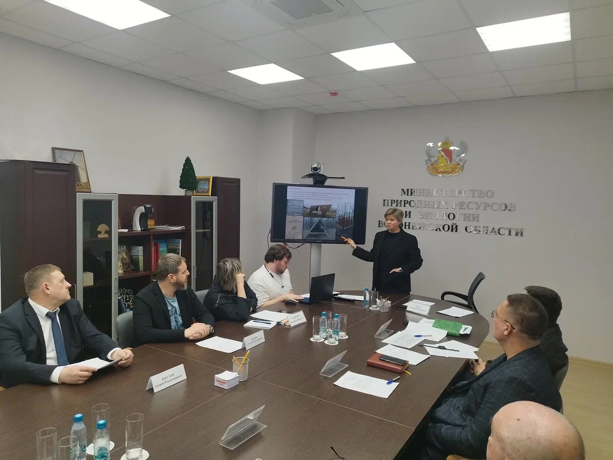 На заседании Общественного совета при Минприроды Воронежской области обсудили реконструкцию экотропы