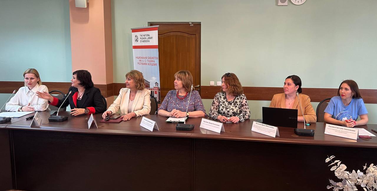 Ирина Жочкина приняла участие в Международном круглом столе «В согласии с окружающим миром»